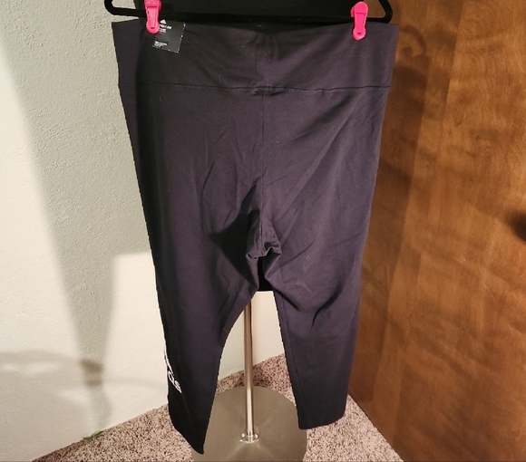 Adidas Women's High Rise 7/8 Leggings Size 2X NWT - Picture 2 of 7